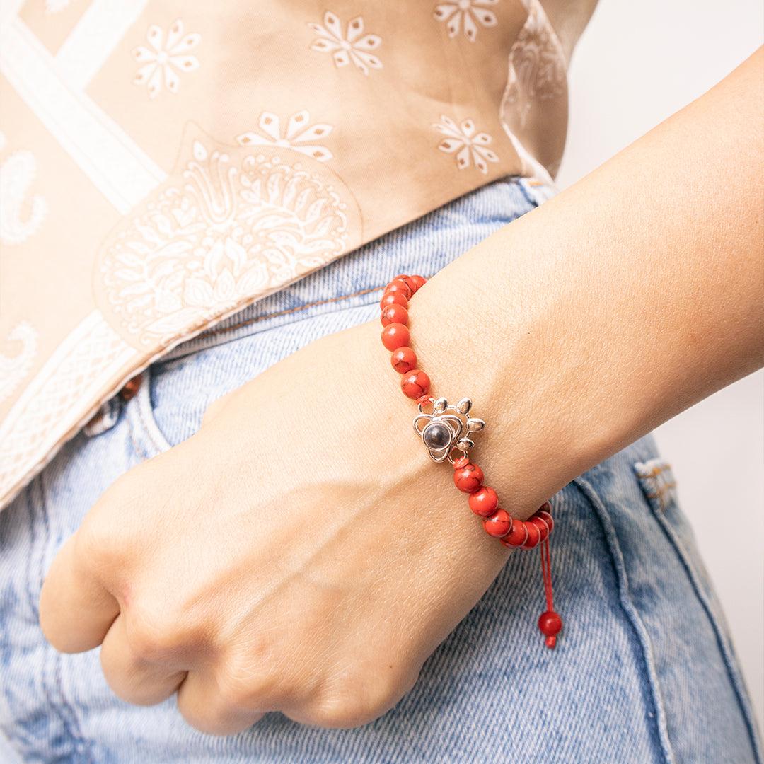 Eternity's Coastal Paw Beaded Photo Bracelet - Elegant Eternity